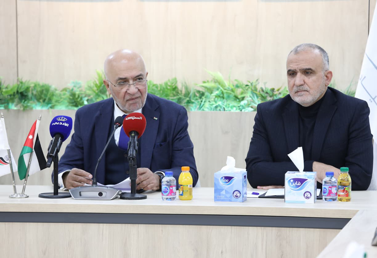  رئيس "المستقلة للانتخاب" يلتقي وفدا من ملتقى"رفاق السلاح"