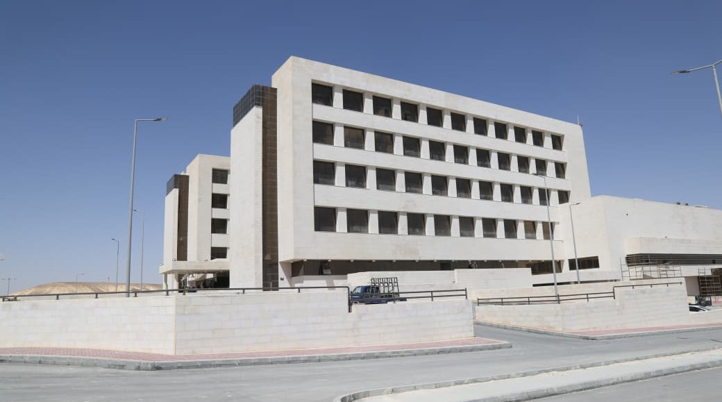  أبو السمن يوجه ببدء إجراءات تسليم مستشفى معان العسكري للخدمات الطبية