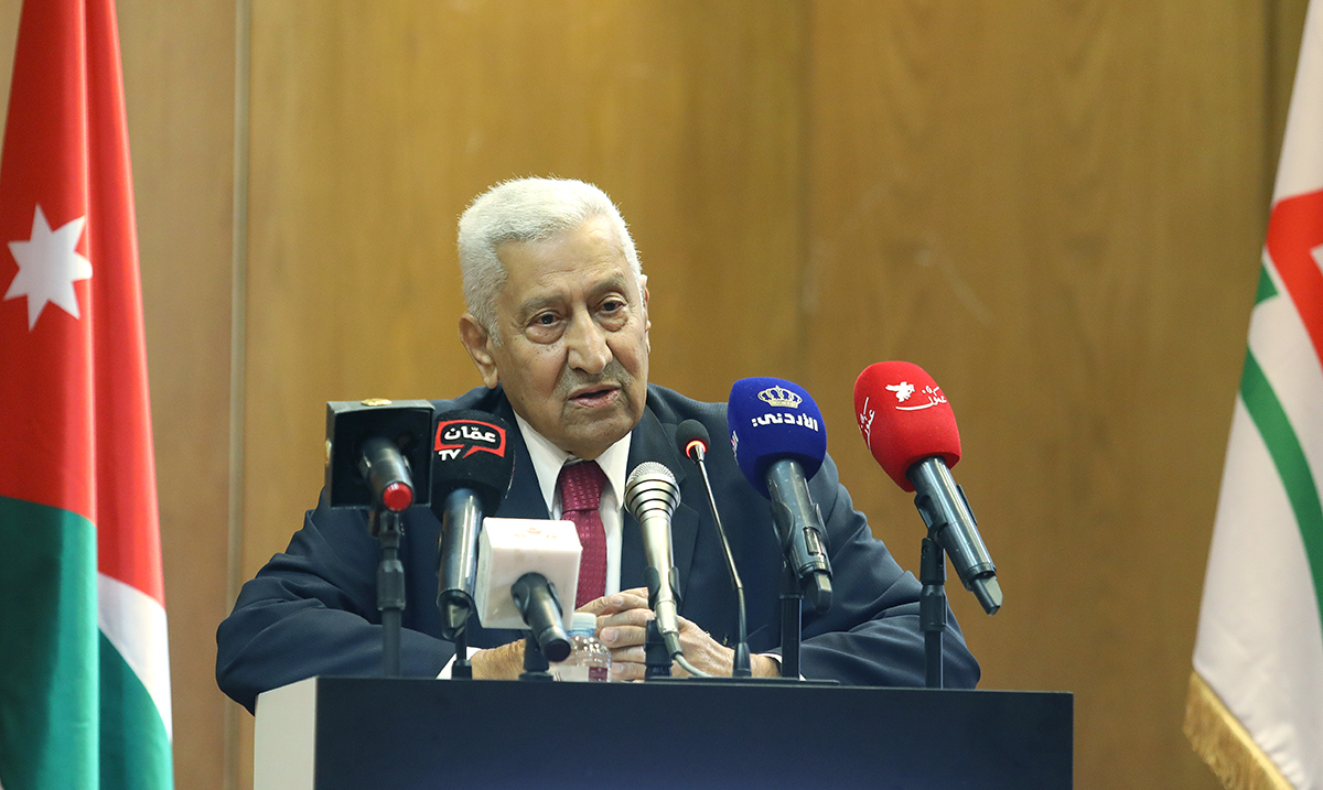  منتدى أبو نصير الثقافي يكرم عددا من الشخصيات