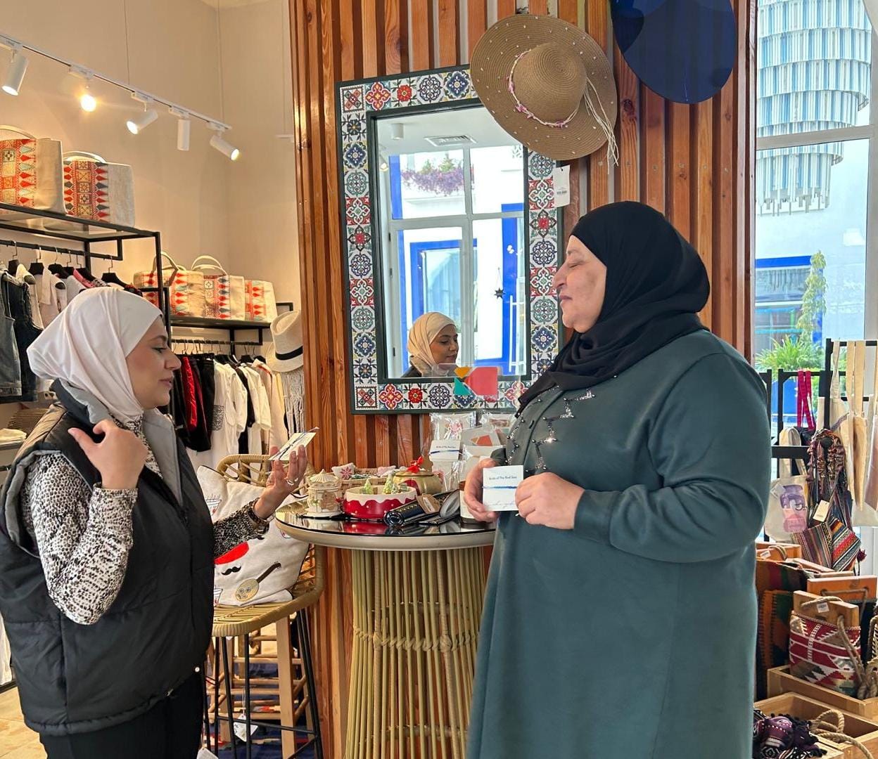  إعادة التدوير... فرص شبابية تصنع مشاريع وقصص نجاح في العقبة