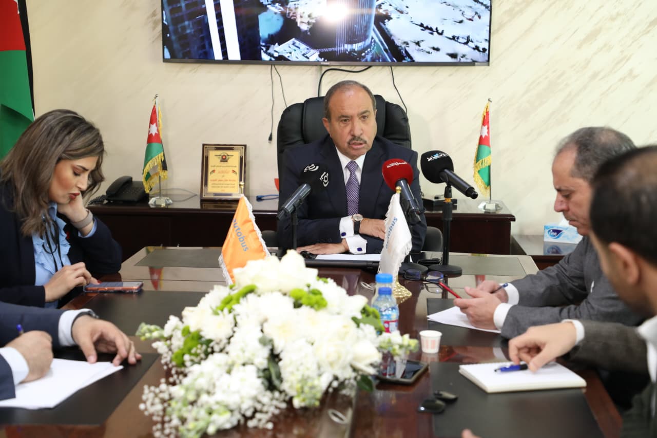 اللوزي: هدفنا منظومة نقل آمنة ومنتظمة بأقل تكلفة وايجاد 500 فرصة عمل جديدة بحلول 2027