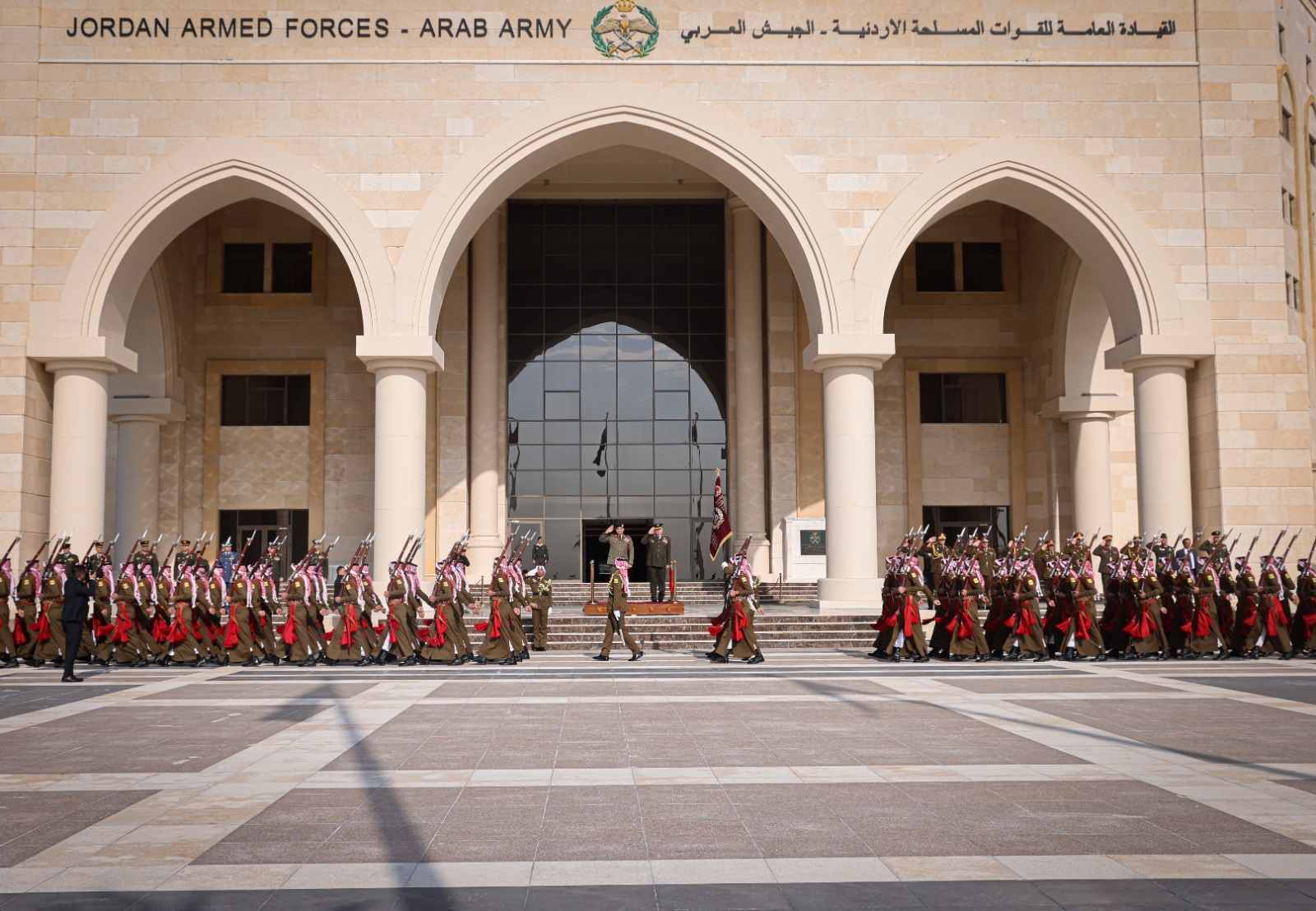  الحنيطي يستقبل نائب القائد العام للقوات المسلحة العربية الليبية