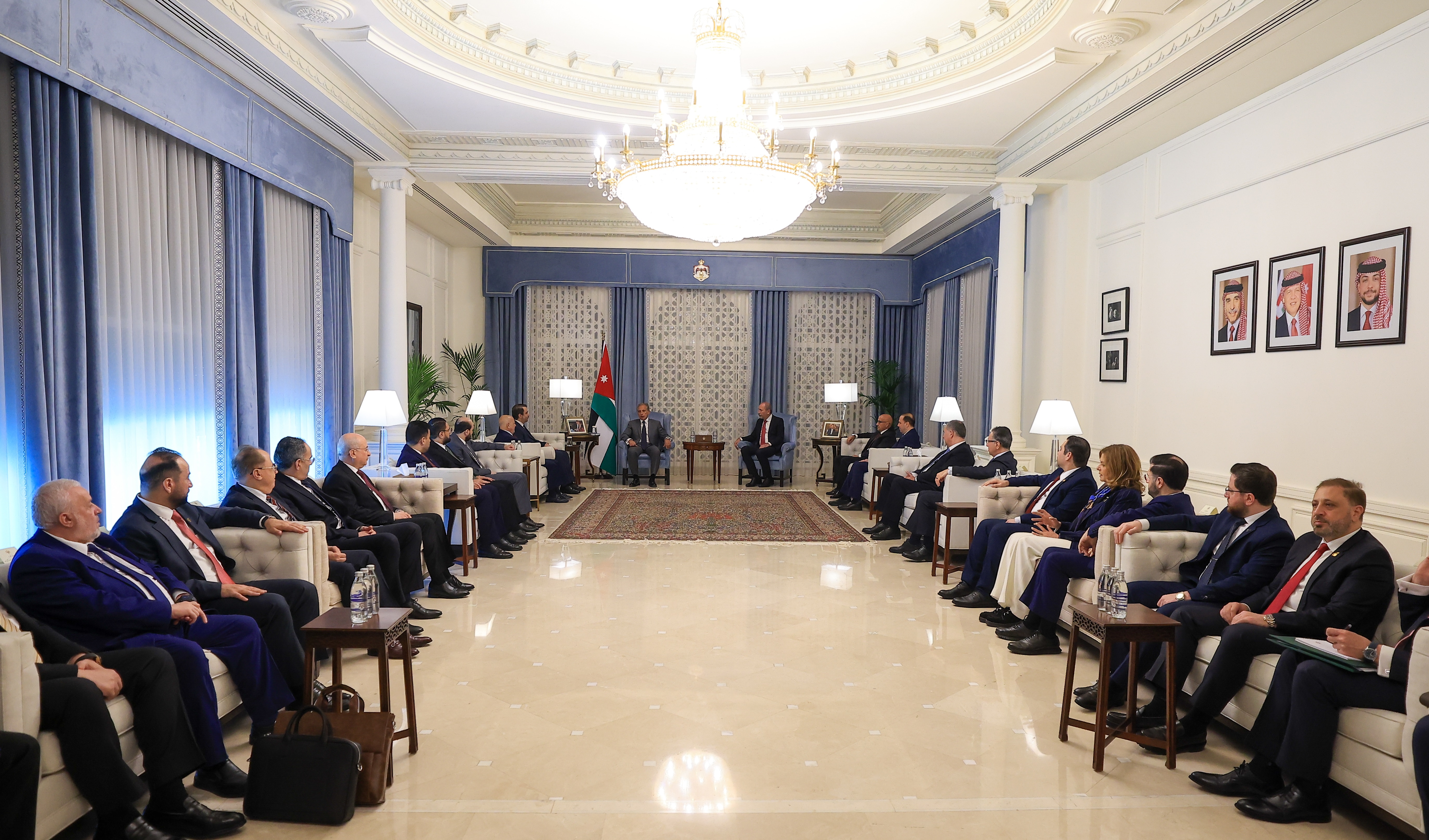  رئيس الوزراء يستقبل الوفد الوزاري السوري المشارك في أعمال الدورة الثانية لمجلس التنسيق الأعلى بين البلدين