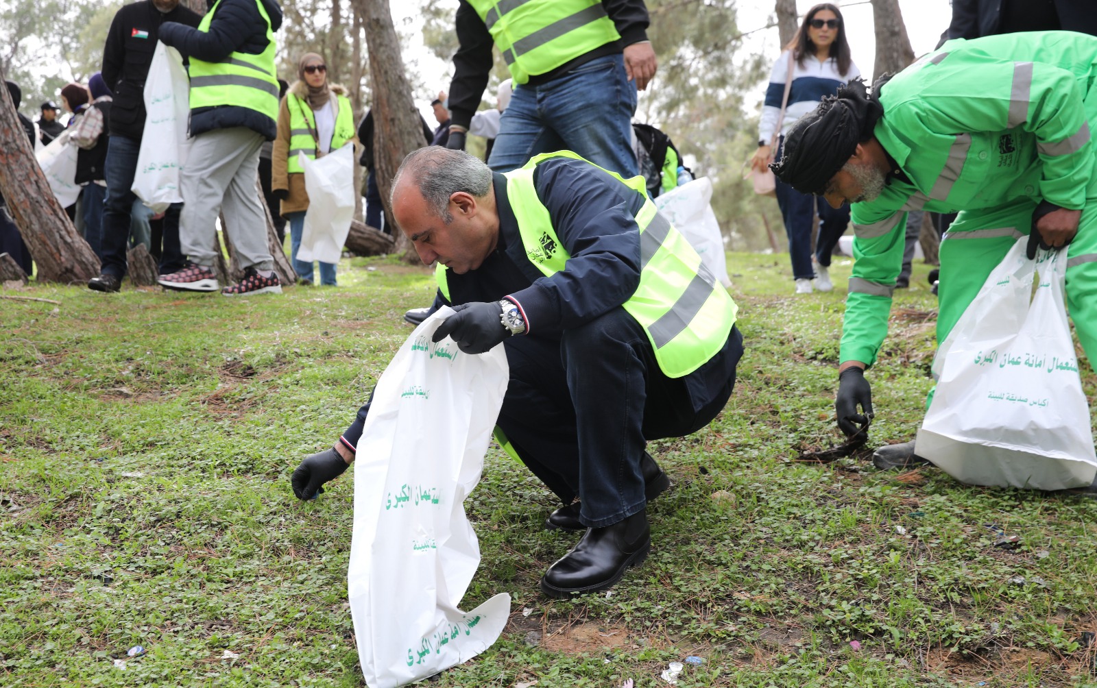  امانة عمان تنفّذ حملة نظافة في متنزّه عمّان القومي ضمن حملة "عمّان حلوة"