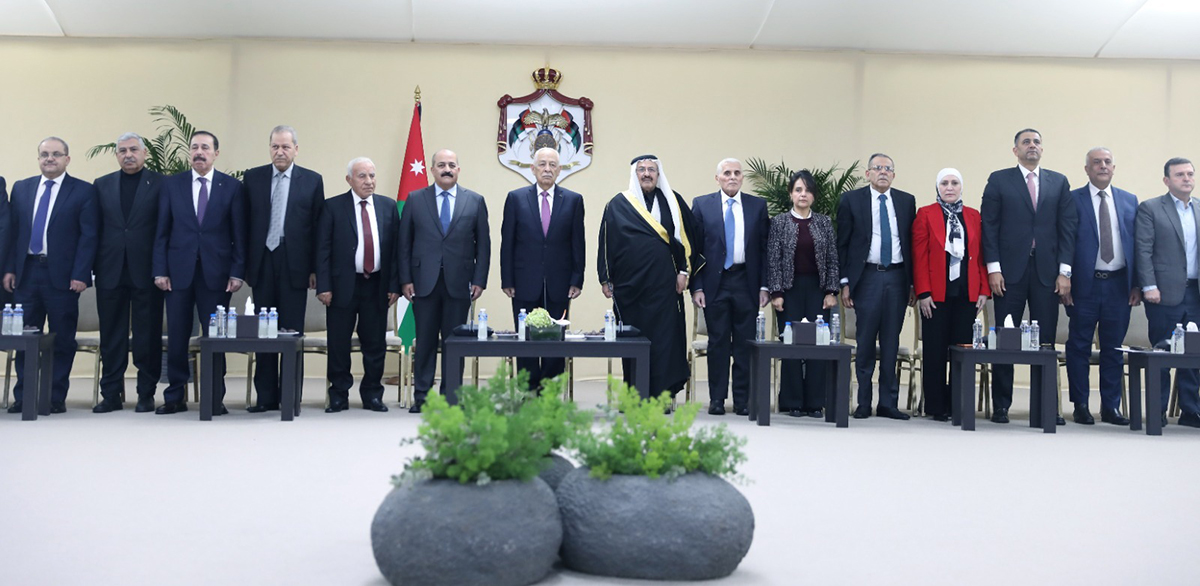  متابعة للزيارة الملكية لإربد... رئيس الديوان الملكي يلتقي 250 شخصية من أبناء وبنات المحافظة