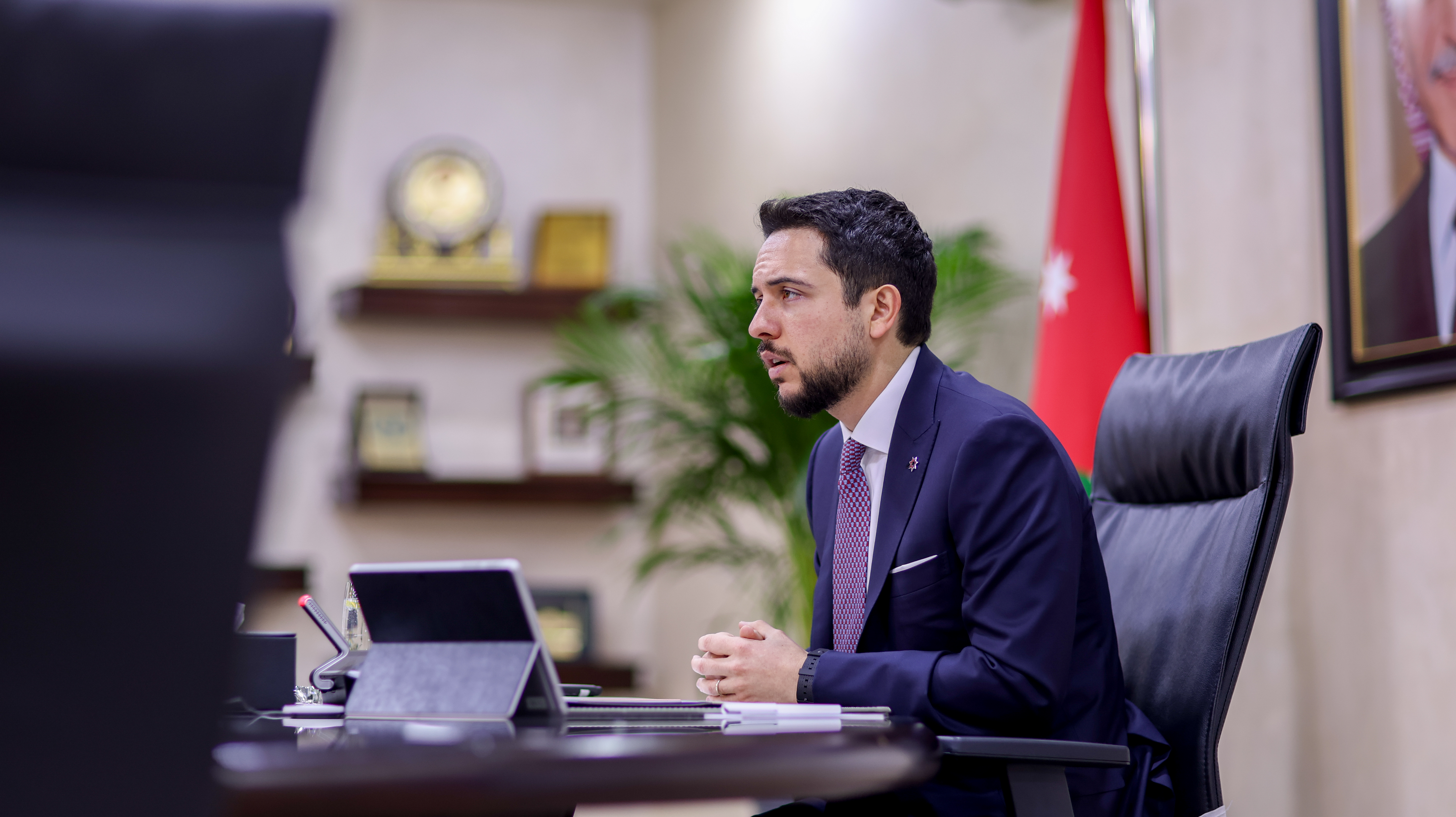  ولي العهد يزور وزارة الداخلية ويؤكد أهمية إدامة التنسيق بين المؤسسات خلال التطورات الإقليمية