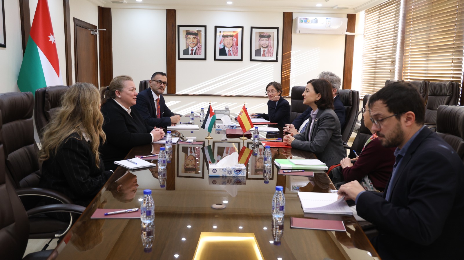  وزيرة التخطيط تلتقي وزيرة الدولة الإسبانية للتعاون الدولي