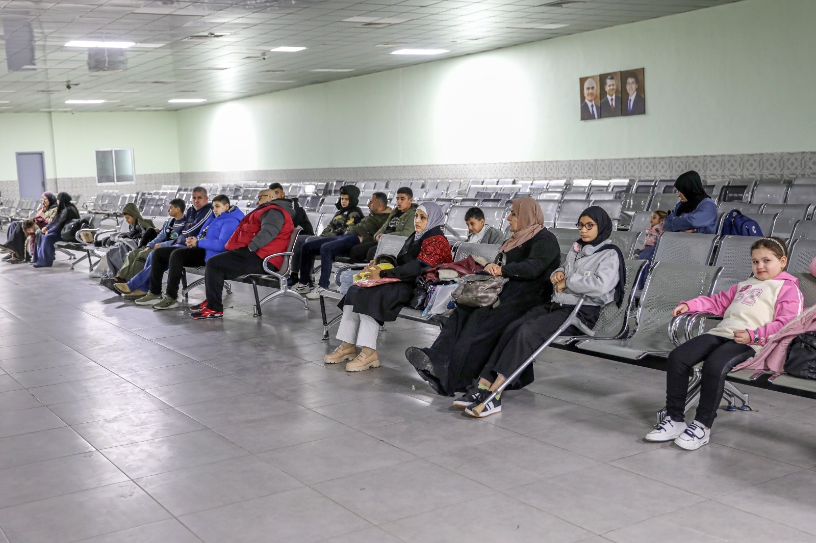  عودة مجموعة من مرضى غزة بعد استكمال علاجهم في المستشفيات الأردنية