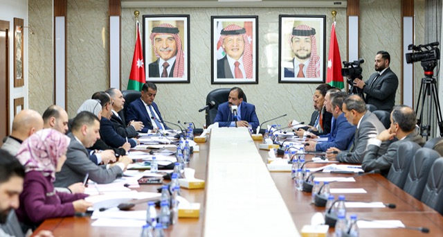  " القانونية النيابية" تواصل مناقشة مشروع قانون كاتب العدل المعدل