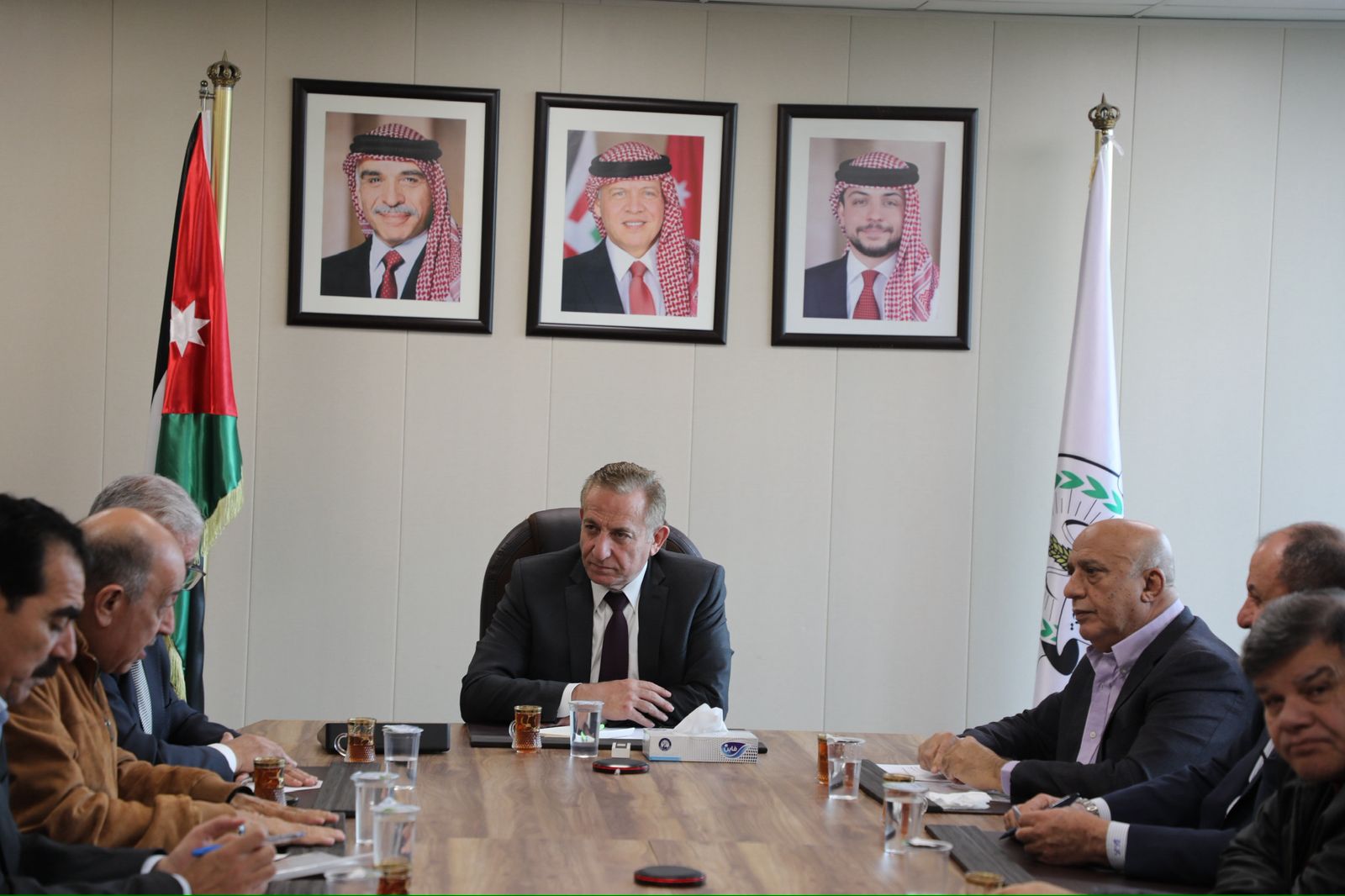  وزير الزراعة يلتقي مجلس نقابة "أصحاب المعاصر" ويؤكد دعم قطاع الزيتون وتنظيم السوق