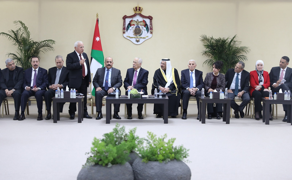  متابعة للزيارة الملكية لإربد... رئيس الديوان الملكي يلتقي 250 شخصية من أبناء وبنات المحافظة