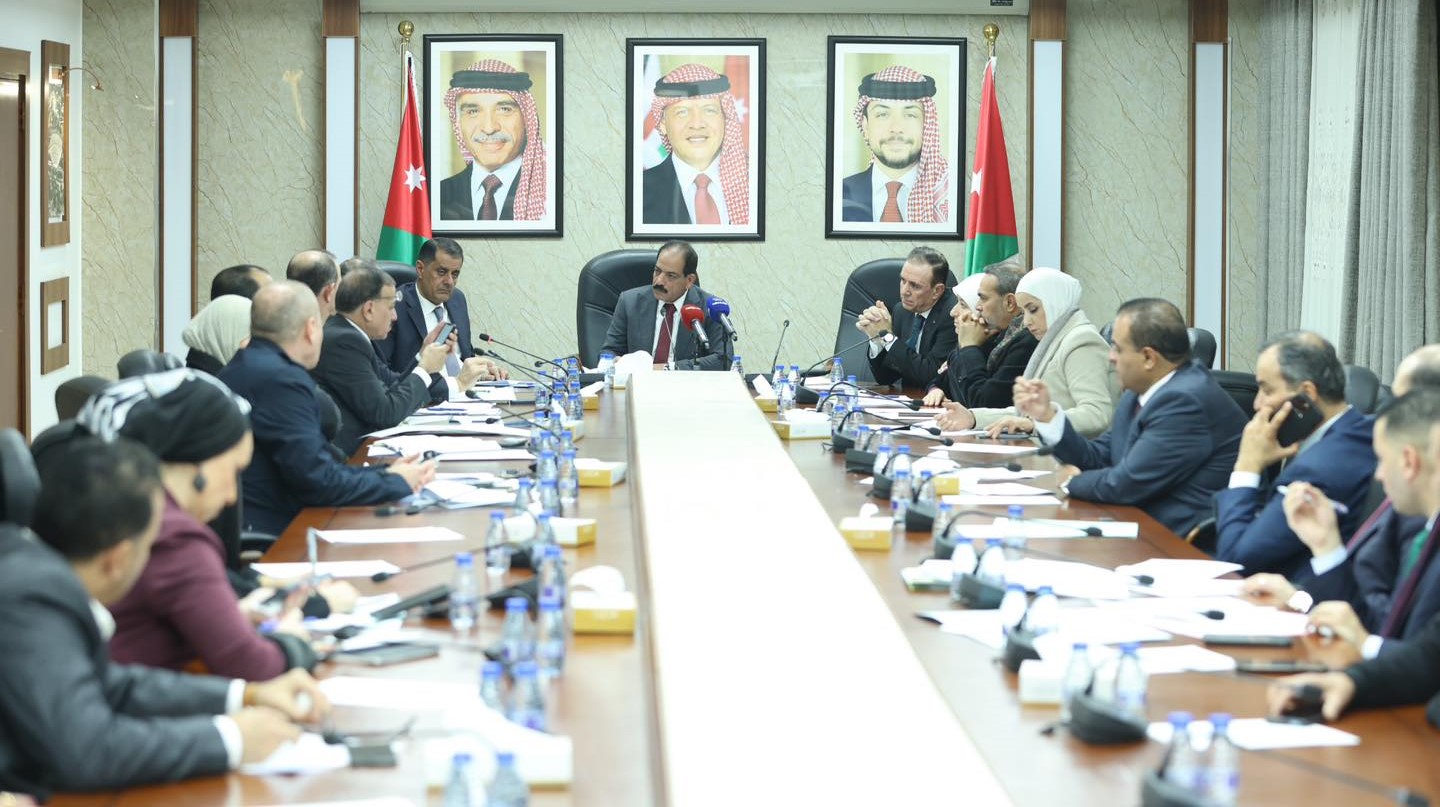  "قانونية النواب" تواصل مناقشة معدل كاتب العدل