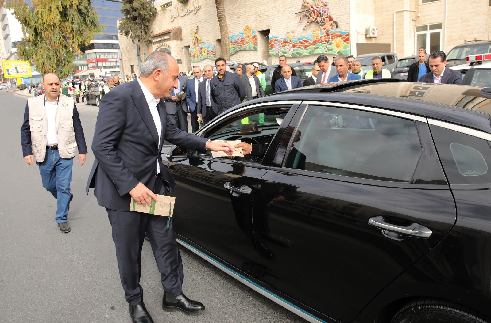  أمانة عمان ووزارة البيئة تطلقان حملة "طريق نظيف" للحد من الإلقاء العشوائي للنفايات