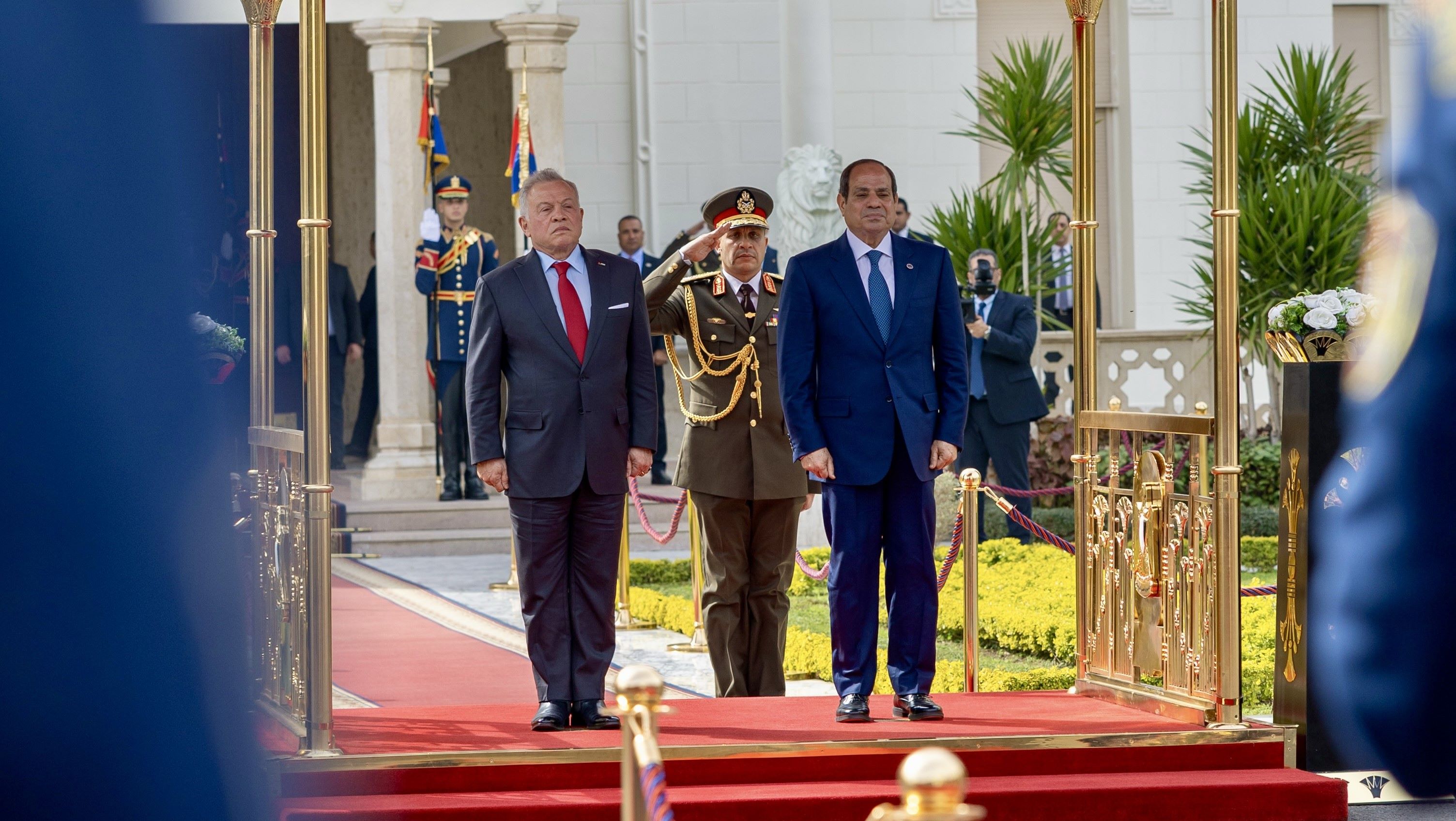  الملك والرئيس المصري يعقدان مباحثات في القاهرة