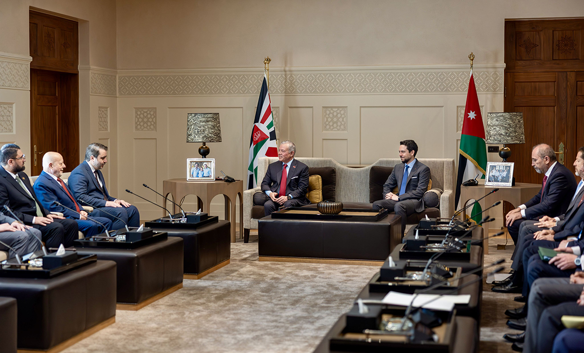  الملك يستقبل الوفد الوزاري السوري المشارك باجتماعات مجلس التنسيق الأعلى المشترك