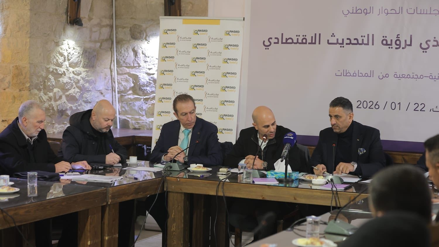  جولة نيابية ميدانية لمناقشة البرنامج التنفيذي لرؤية التحديث الاقتصادي في الكرك