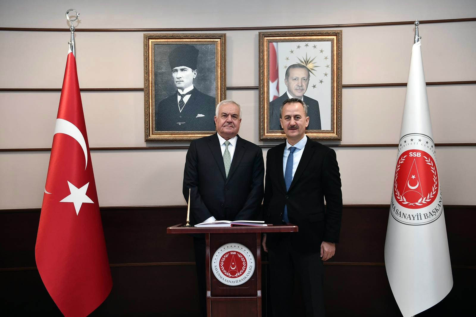  الحنيطي يزور شركتي توساش وروكيتسان ويبحث التعاون مع رئيس هيئة الصناعات الدفاعية التركية