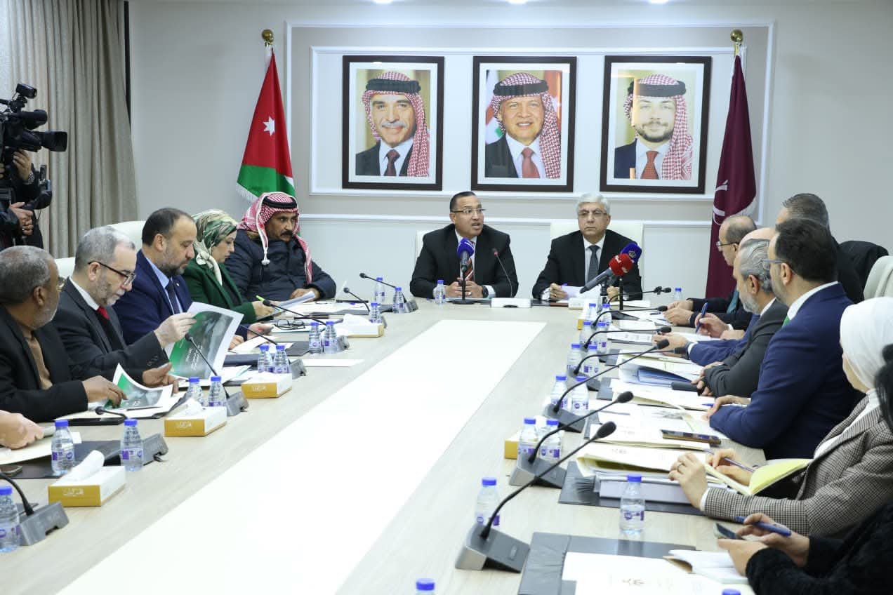  "الإدارية" و"البيئة" النيابيتان تناقشان خطط تنفيذ الاستراتيجية الوطنية للنظافة