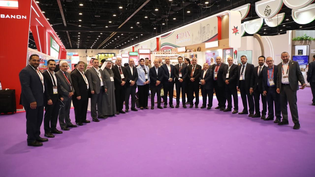  الغذاء والدواء تزور الشركات الأردنية المشاركة بمعرض الخليج للأغذية