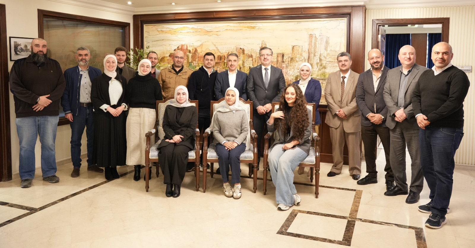  "صناعة عمّان" توقّع عقود احتضان مشاريع ريادية تقنية