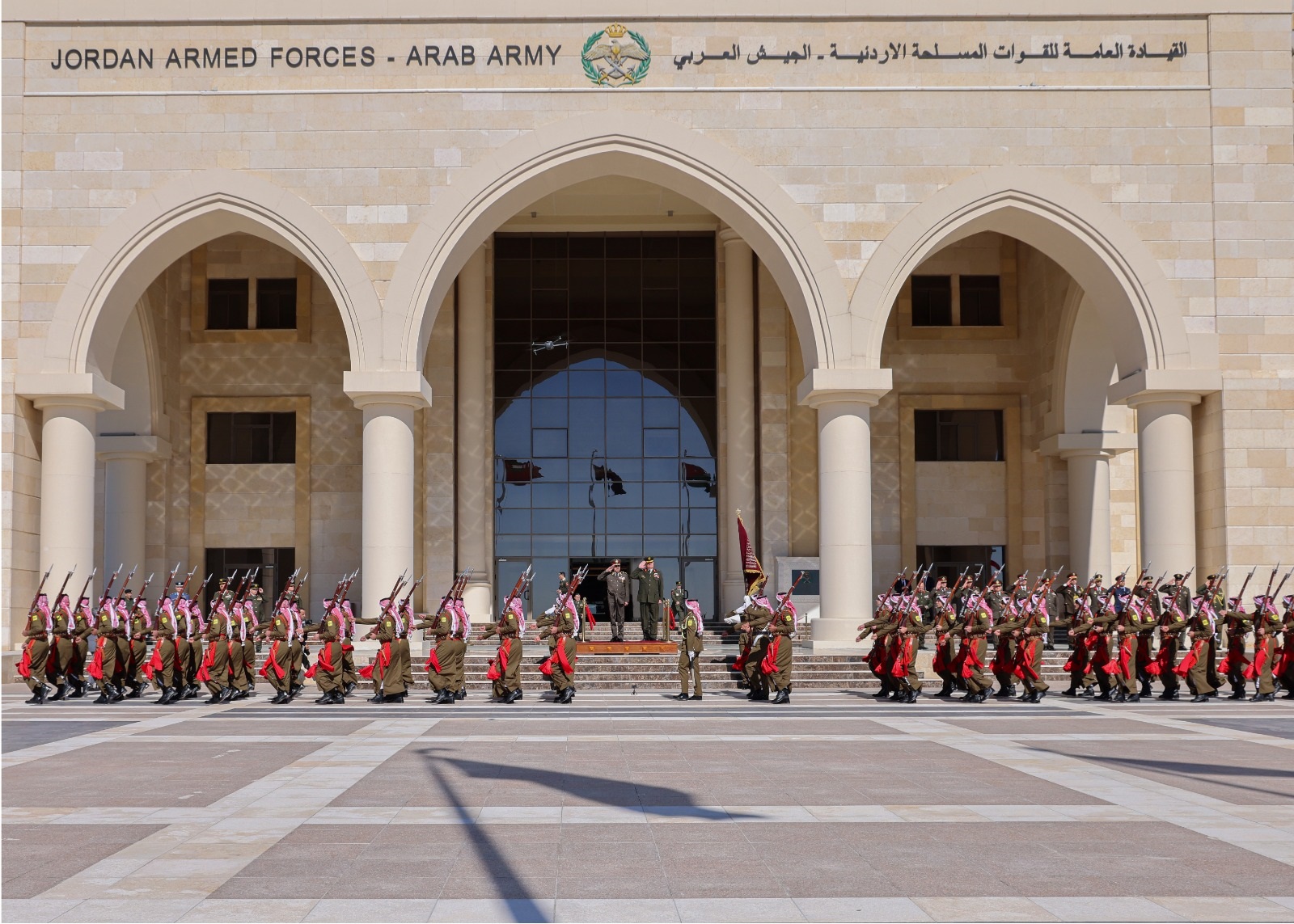 رئيس هيئة الأركان يستقبل رئيس أركان حرب القوات المسلحة المصرية