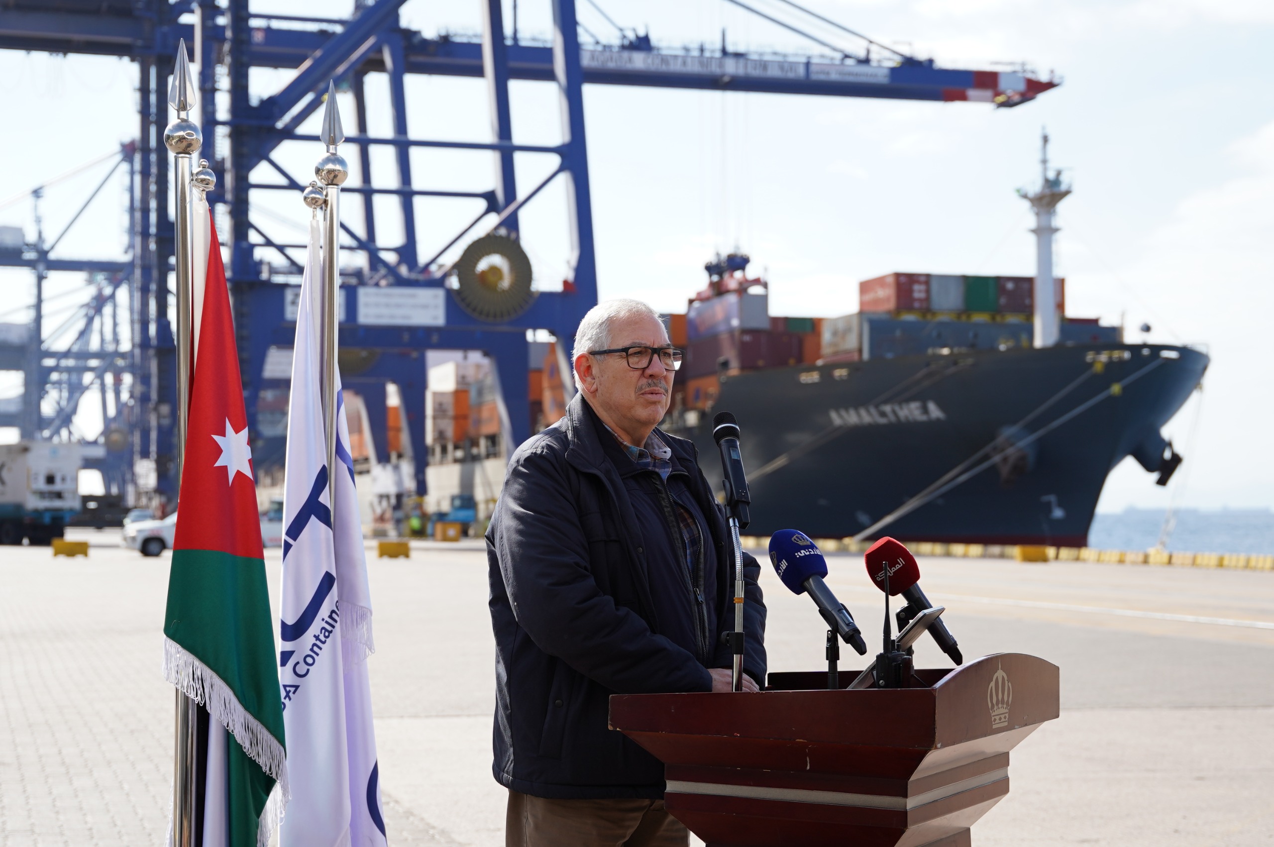  ميناء حاويات العقبة يحقق إنجازا تاريخيا بمناولة مليون حاوية نمطية