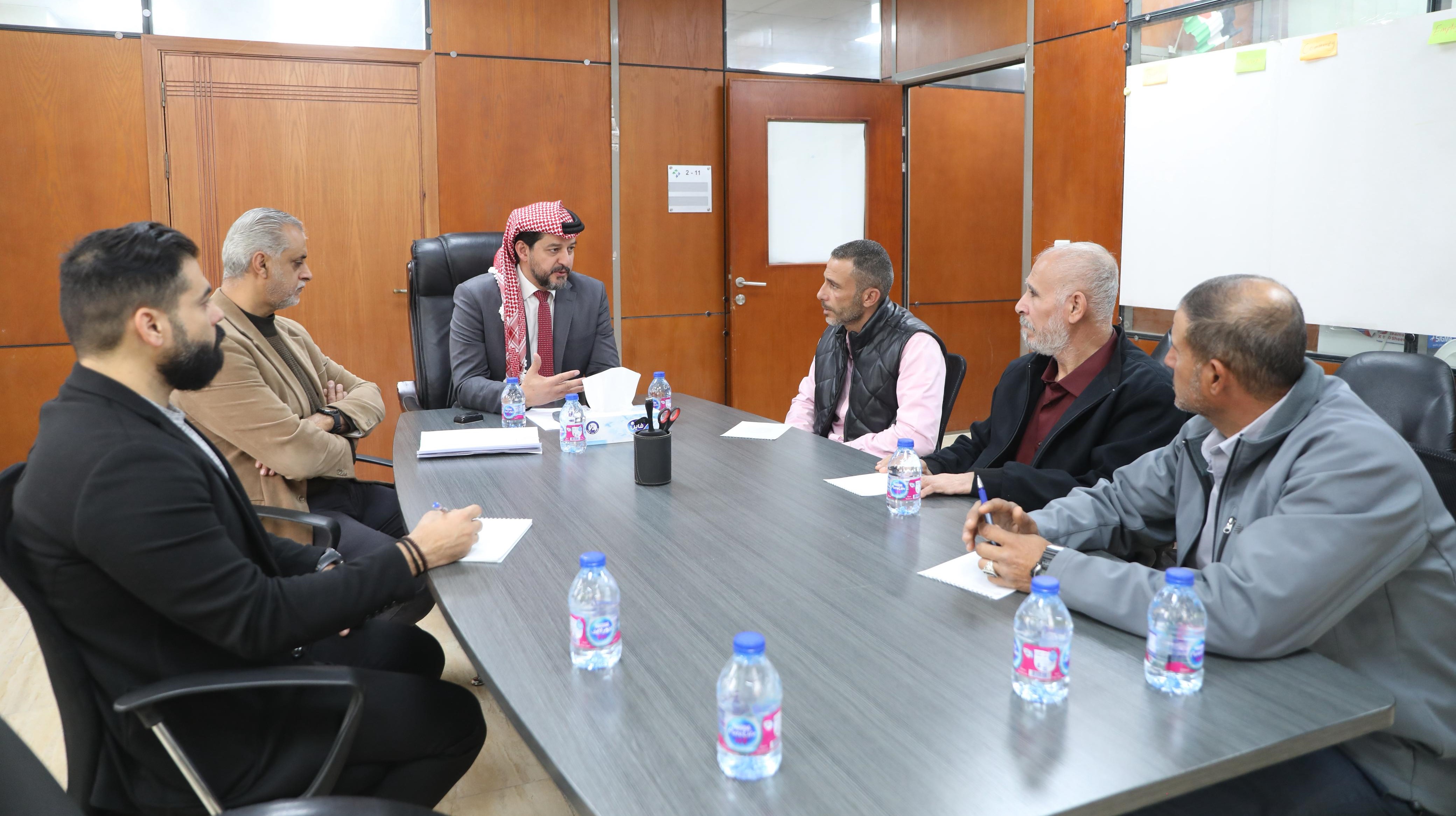  بحث تنظيم وتطوير النشاط السياحي البحري في العقبة