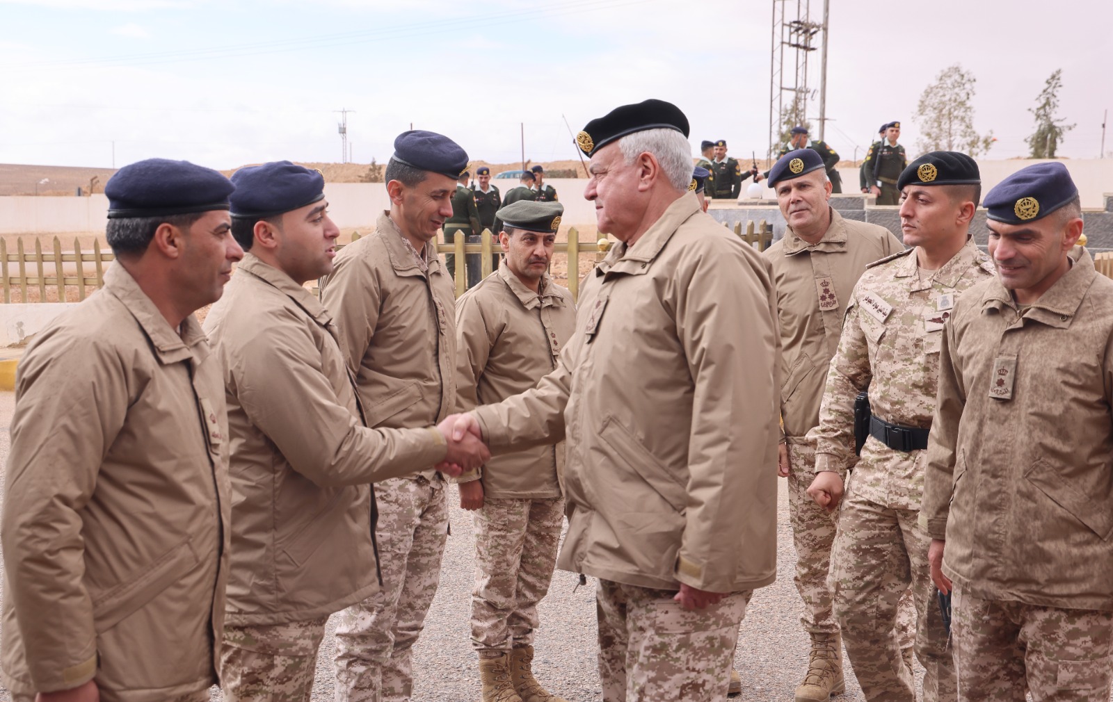  الحنيطي يتفقد عدداً من التشكيلات والوحدات على الواجهة الشمالية للمملكة