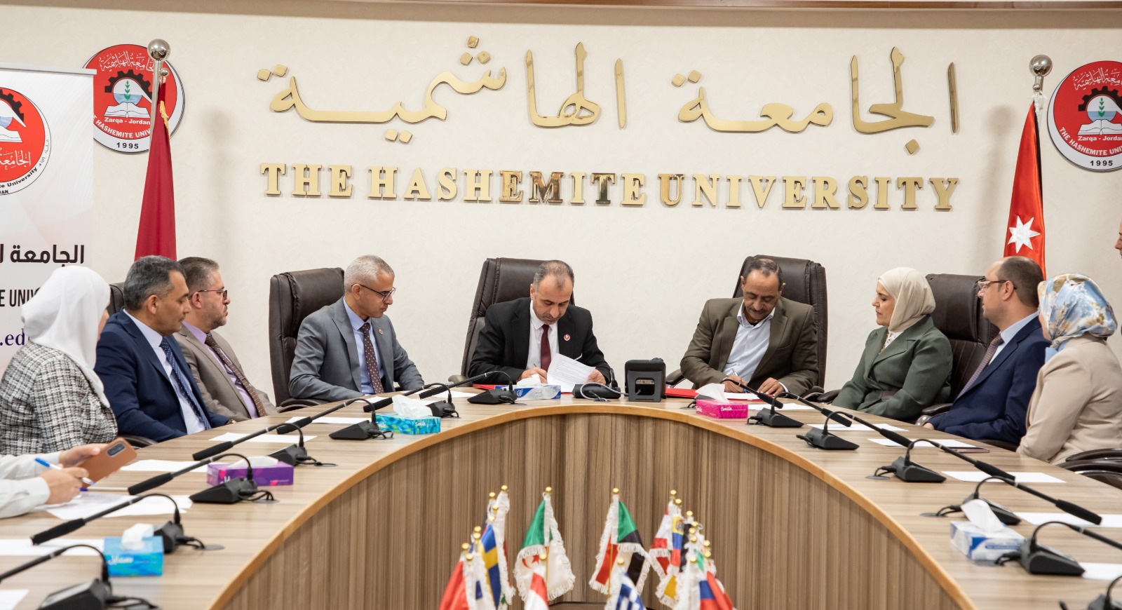  مذكرة بين الجامعة الهاشمية ولجنة التنسيق العليا لمراكز التأهيل المجتمعي