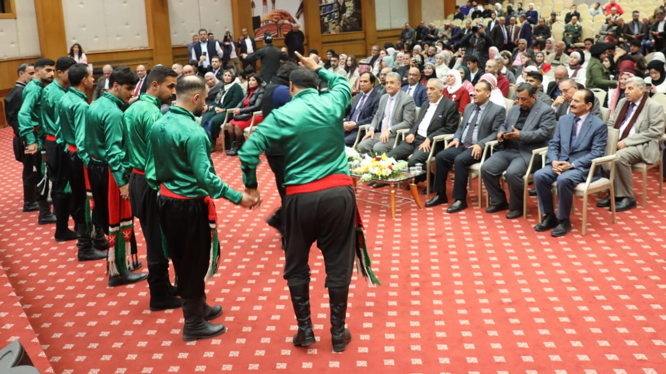  وزارة الثقافة تحتفل بعيد ميلاد الملك