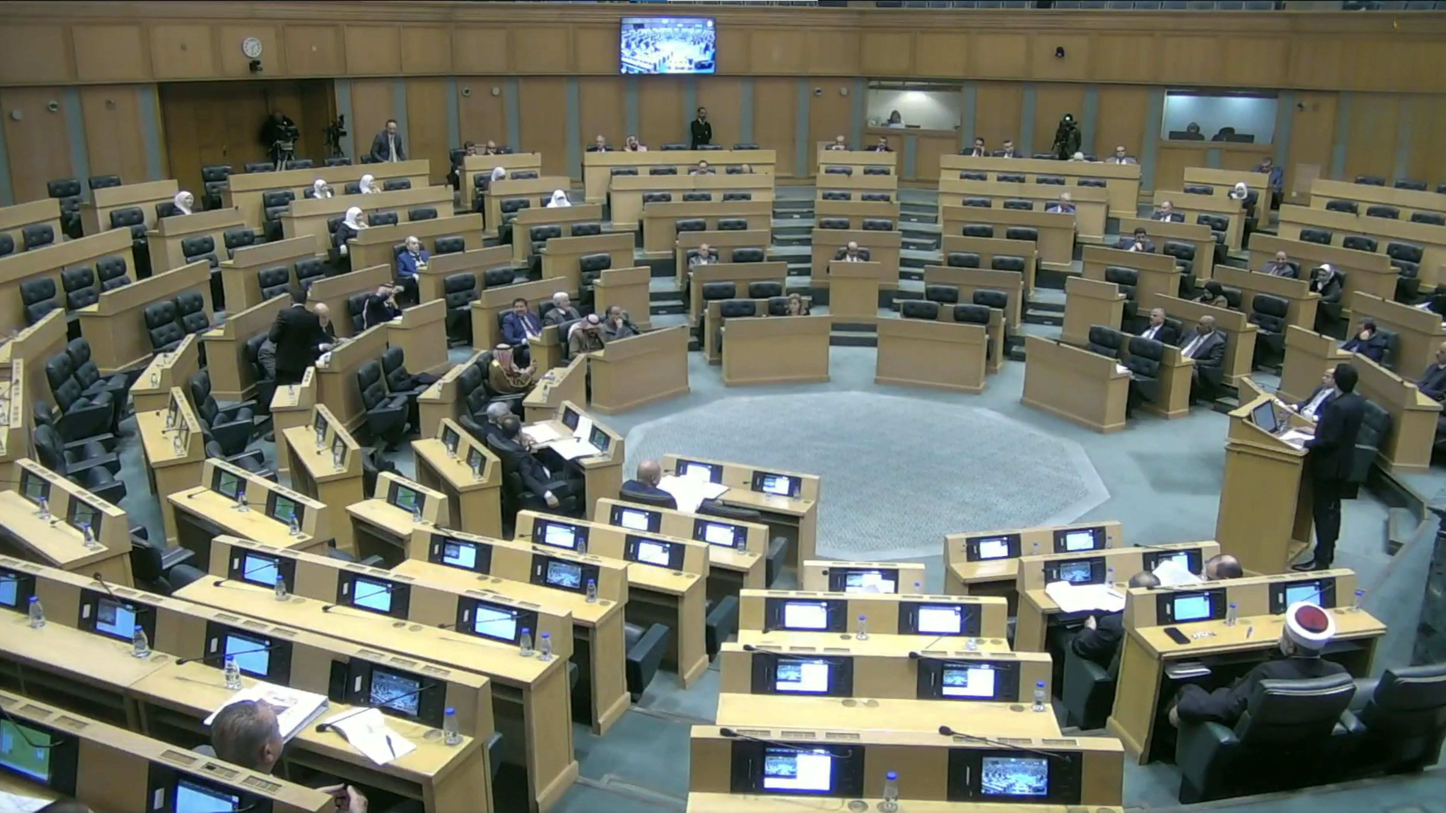  "النواب" يقر "معدل المعاملات الإلكترونية"