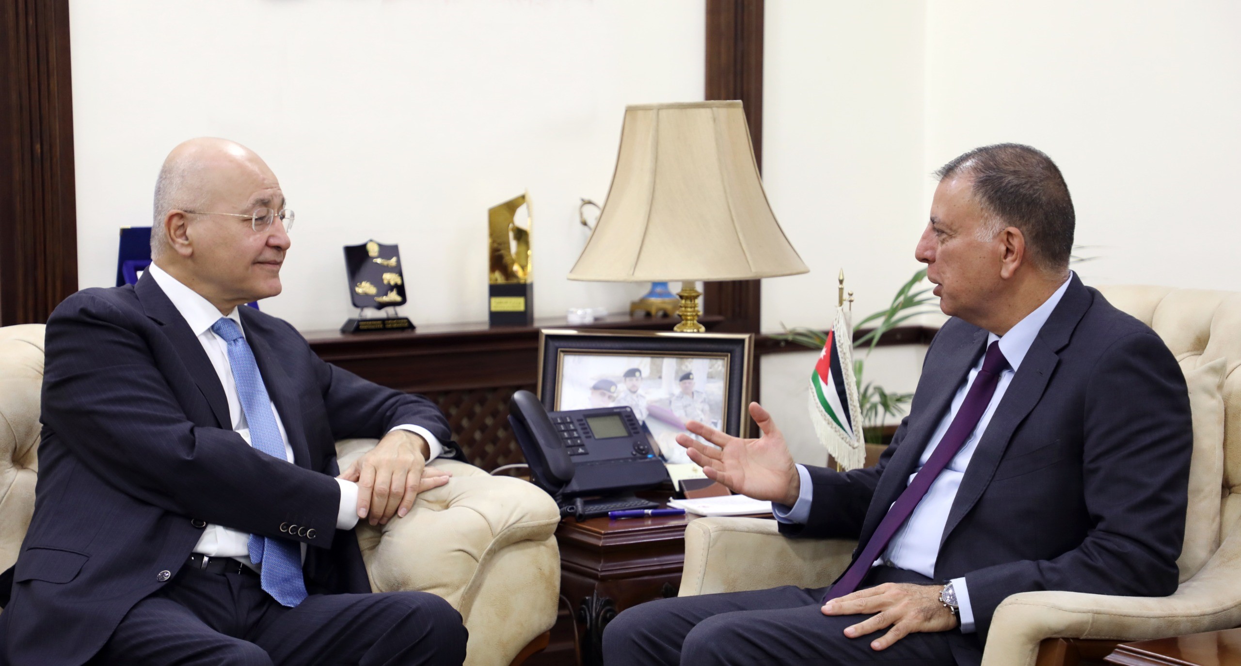  وزير الداخلية يستقبل المفوض السامي للأمم المتحدة لشؤون اللاجئين