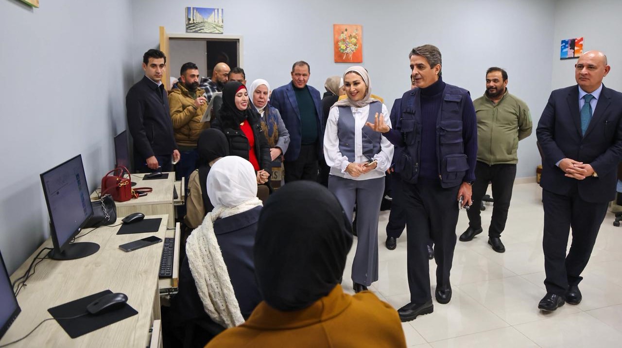 العدوان يلتقي فاعليات شبابية ورياضية في جرش في اليوم المفتوح