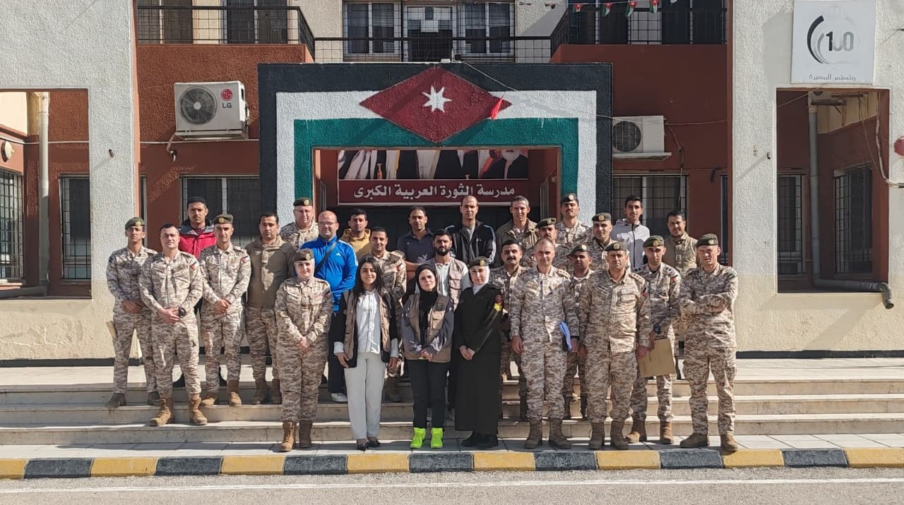  جائزة الحسن تنفذ زيارة تعريفية لمدارس الثقافة العسكرية بالوسط والشمال