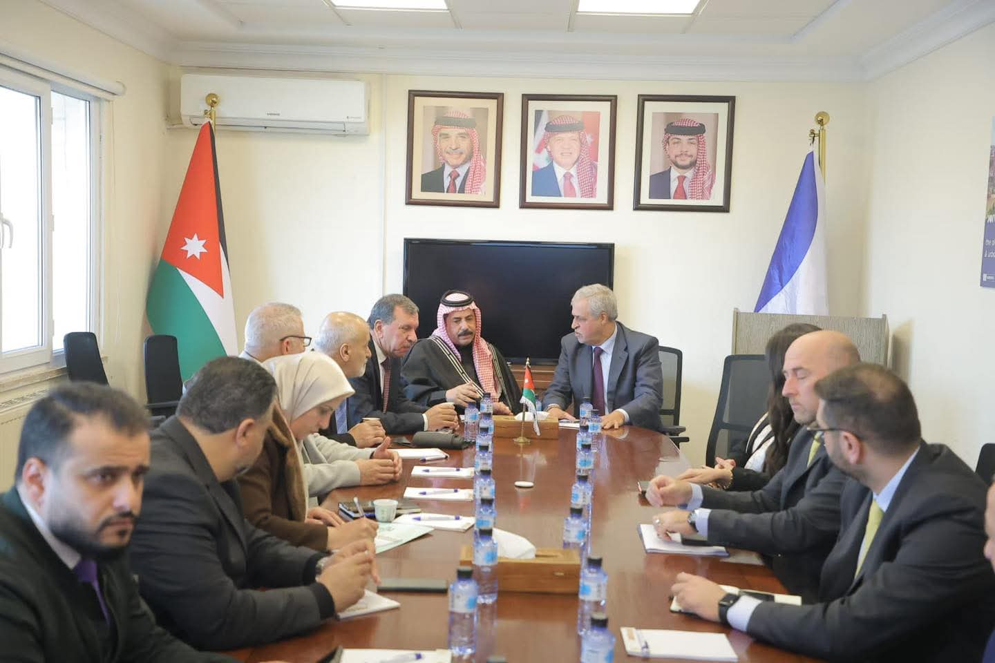  "النقل النيابية" تطلع على إنجازات هيئة تنظيم الطيران المدني