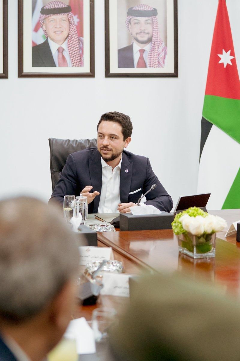 ولي العهد يترأس اجتماعا للاطلاع على البرنامج التنفيذي لاستراتيجية النظافة والحد من الإلقاء العشوائي للنفايات