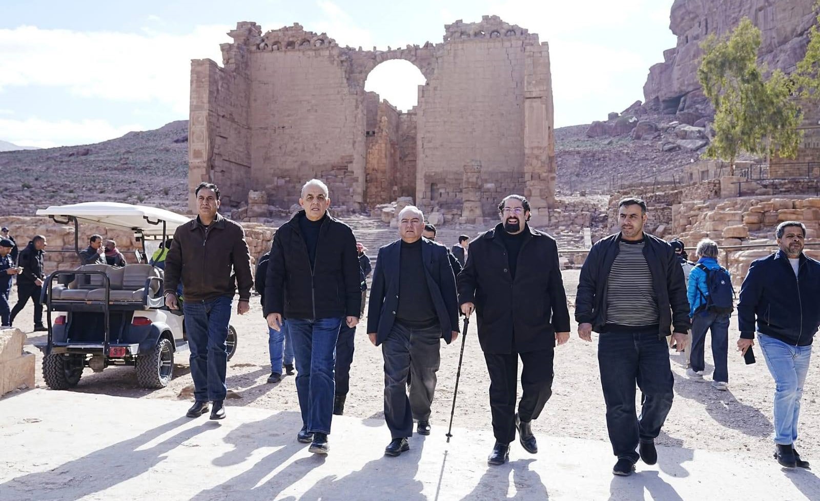  وزير السياحة ورئيس سلطة البترا يتفقدان الموقع الأثري ويطلعان على الخدمات المقدمة للزوار