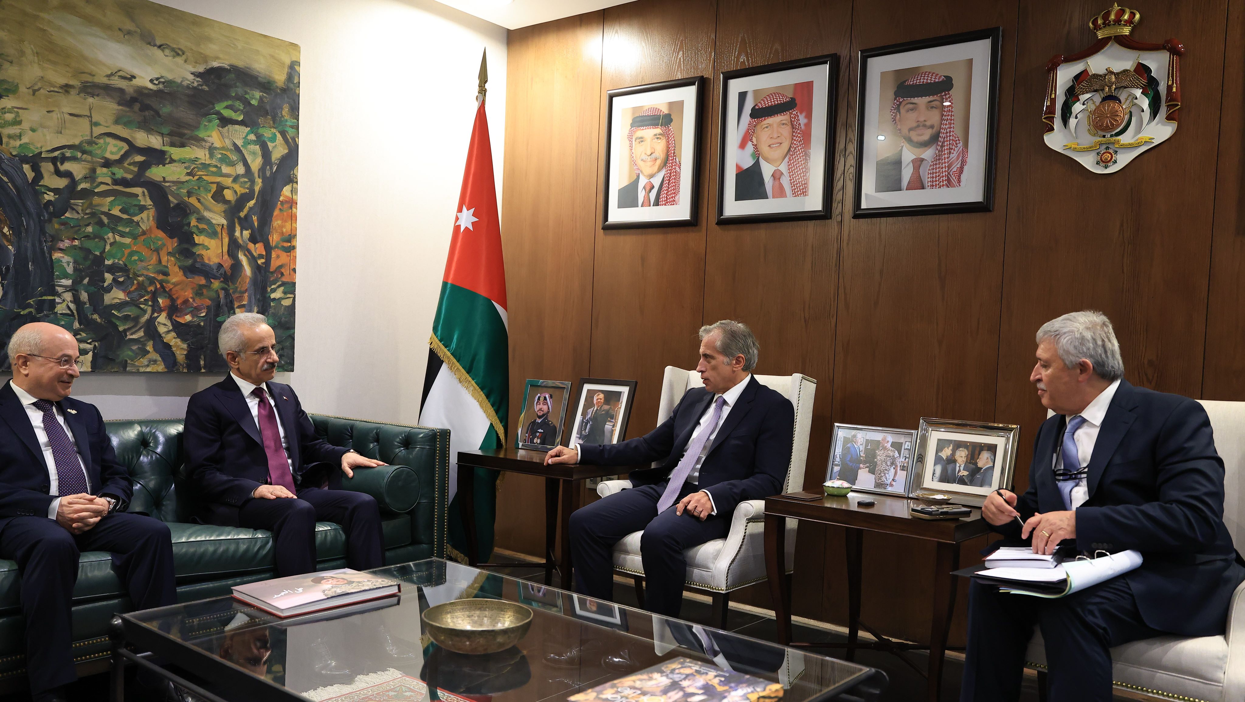  رئيس الوزراء يستقبل وزيرَي النقل السُّوري والتُّركي