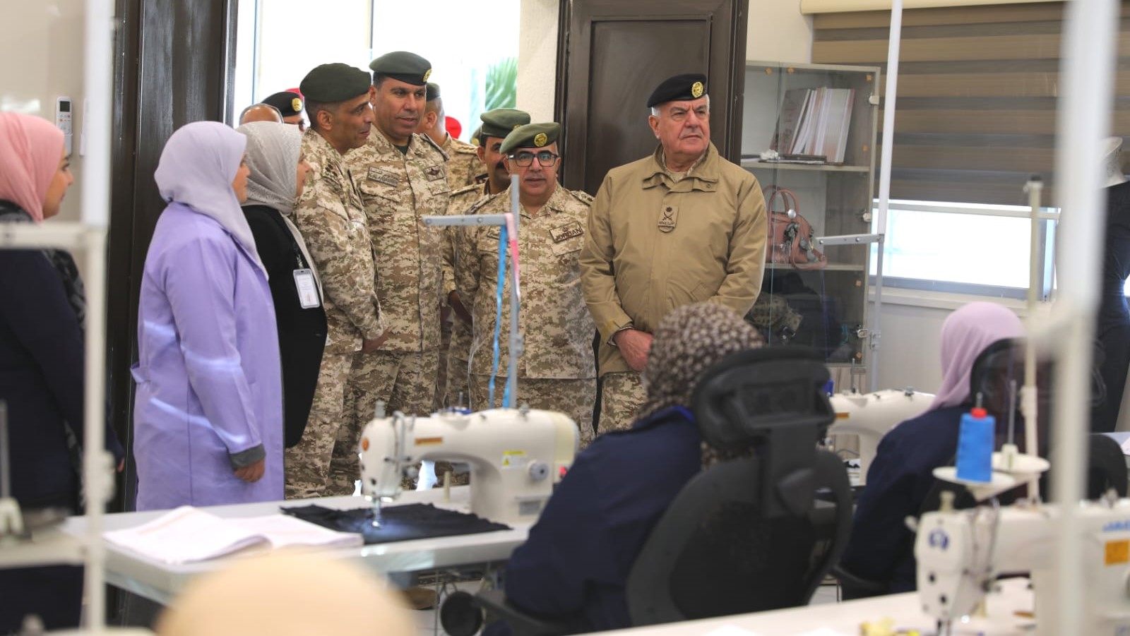  رئيس هيئة الأركان يفتتح مركز الكرك الوطني للتدريب المهني