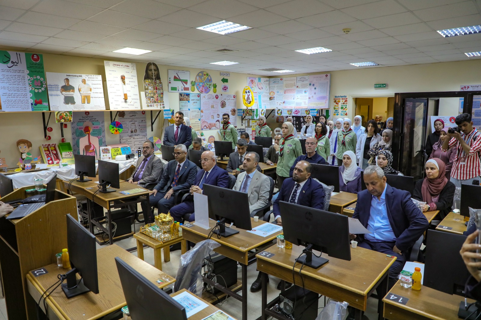 "الهاشمية" تفتتح مختبري الذكاء الاصطناعي في التغذية والمحاكاة