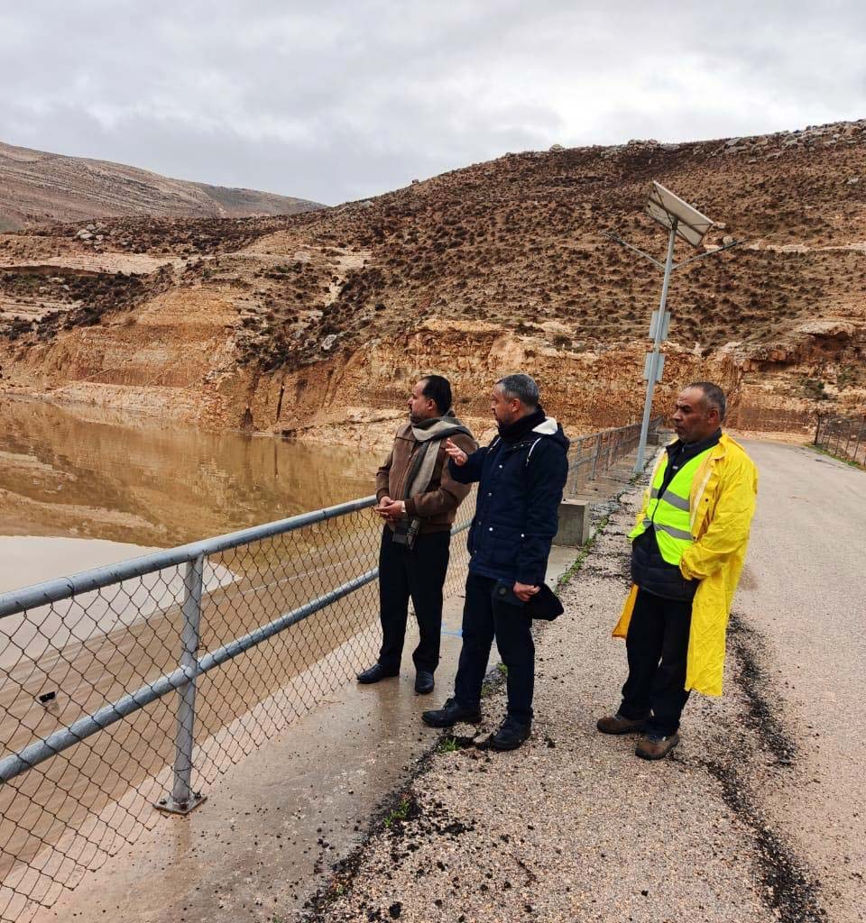  الحيصه يتفقد سد زرقاء ماعين بعد وصوله إلى طاقته الاستيعابية الكاملة