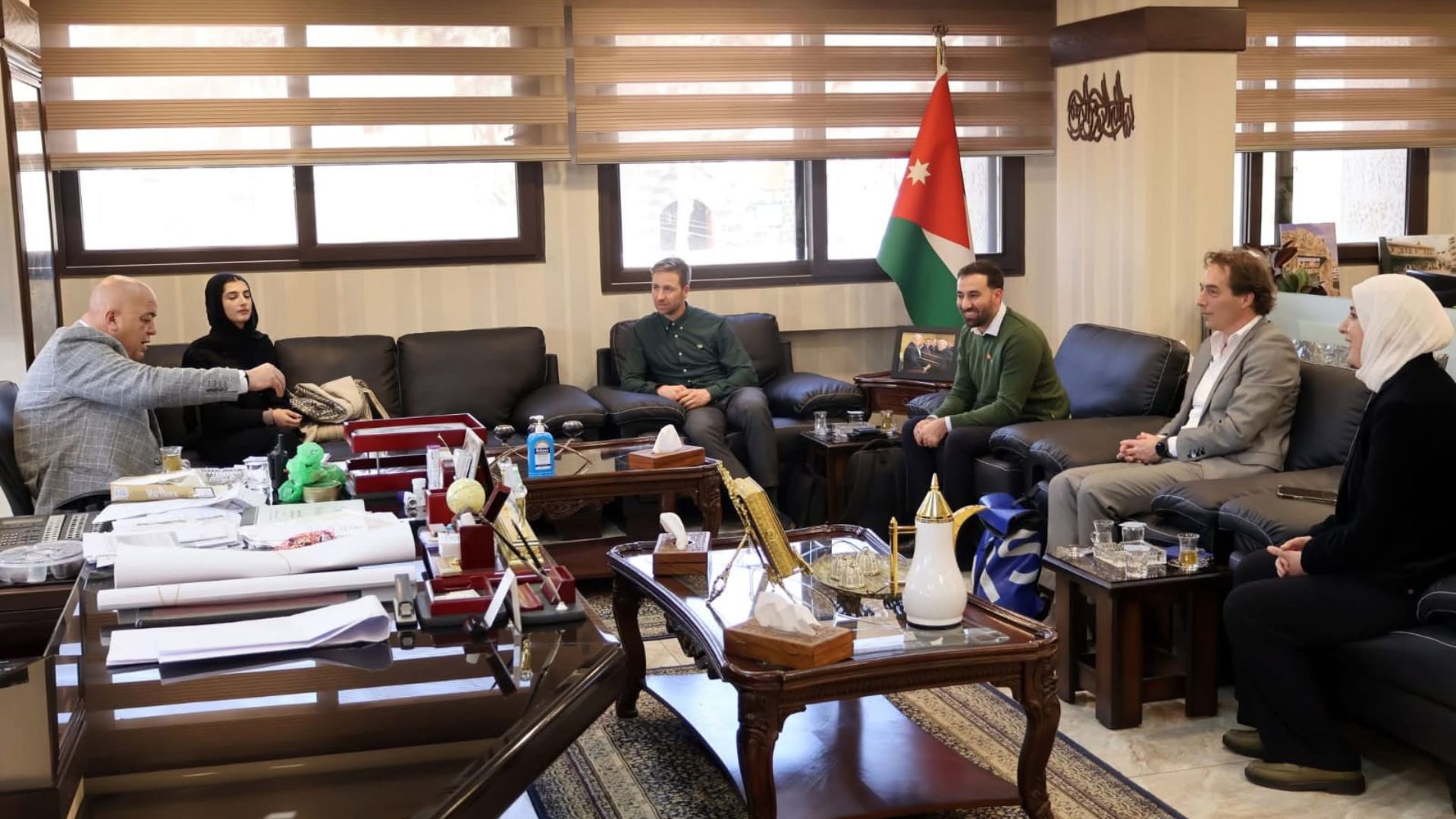  بلدية اربد تبحث مع شركة هولندية التعاون في الحصاد المائي والتكيف المناخي