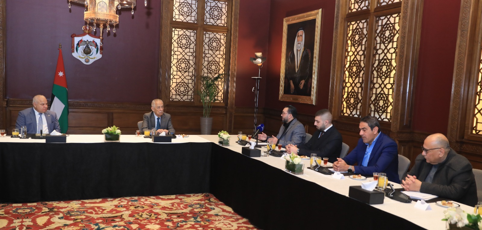  متابعة لزيارة الملك إلى إربد...توقيع اتفاقية إنشاء مصنع لشركة "مدينة إيزو التعليمية والتقنية" بلواء بني كنانة ضمن المبادرة الملكية للفروع الإنتاجية يوفر 250 فرصة عمل