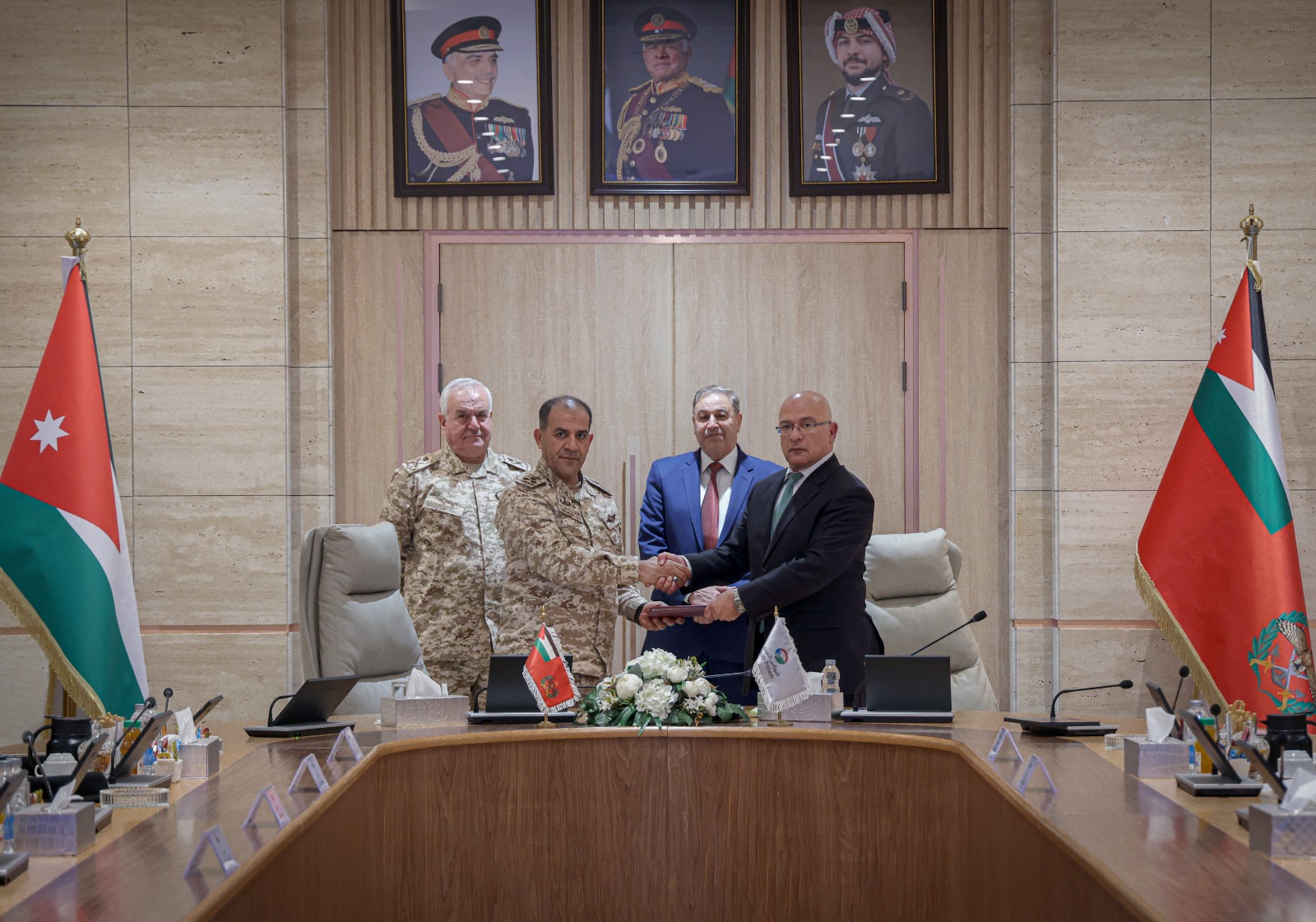  القوات المسلحة و"البوتاس" توقعان ملحق اتفاقية البحث والتفتيش عن الألغام