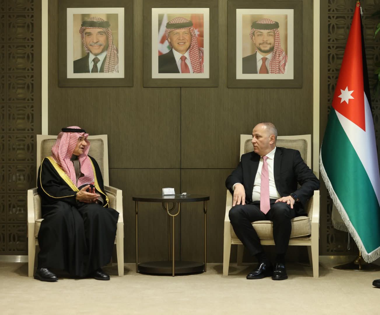  لجنة الأخوّة البرلمانية الأردنية -السعودية تلتقي السفير السعودي  