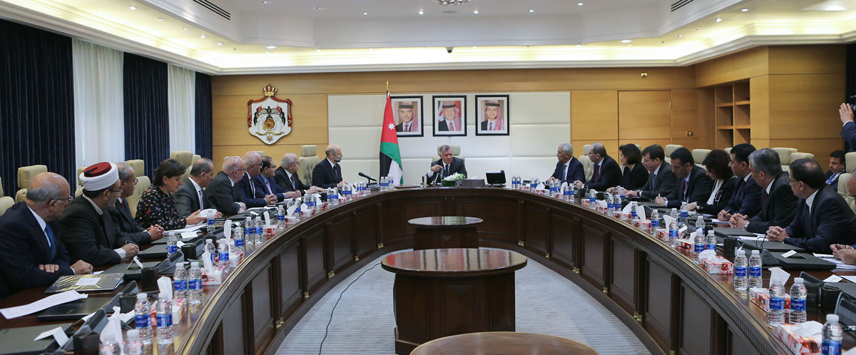 King chairs part of Cabinet meeting
