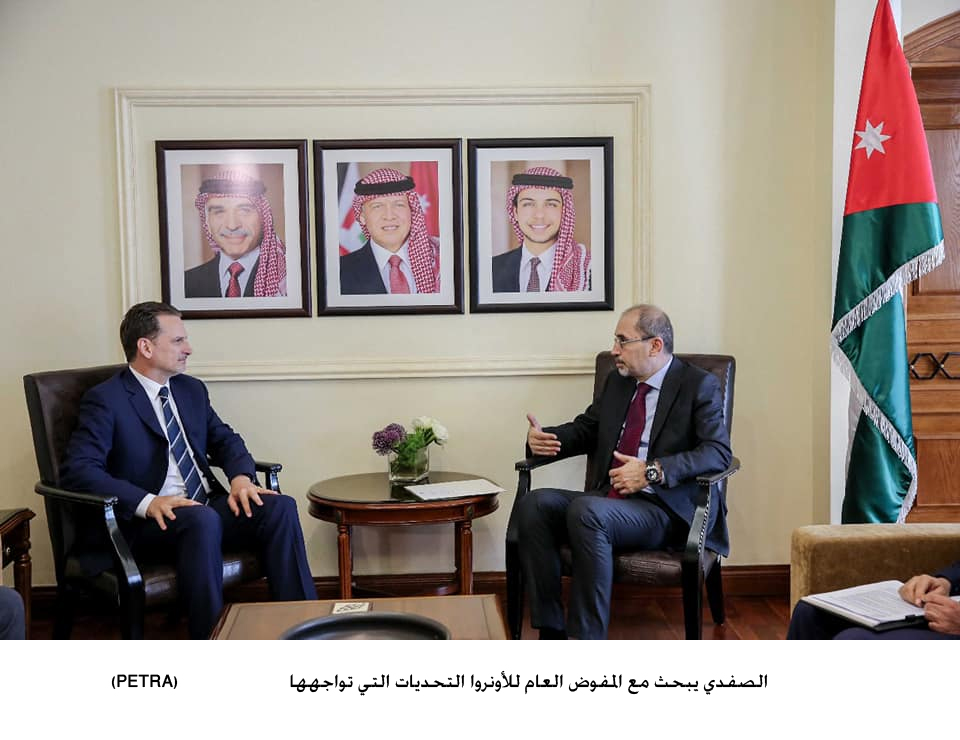 FM receives UNRWA Commissioner-General