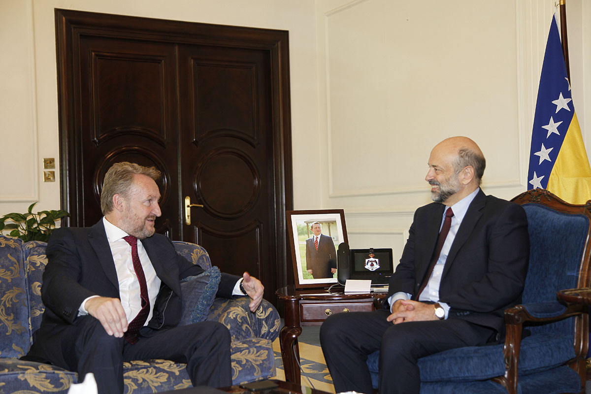 PM receives Bosnia presidency chairman