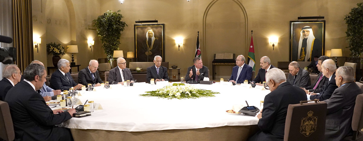 King receives WAC delegation