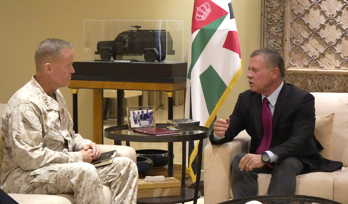 King receives US Marine Corps Commander